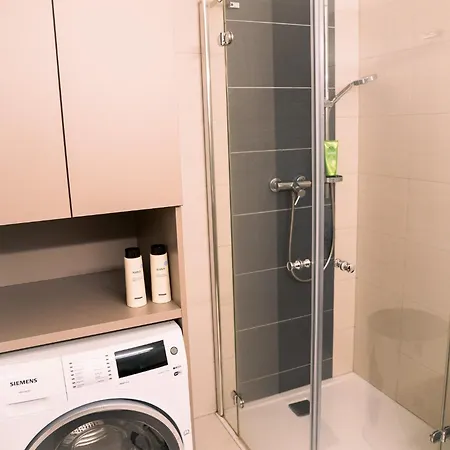 Apartments Verde アパート